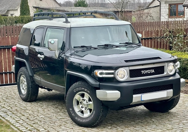 Toyota FJ cena 83000 przebieg: 223000, rok produkcji 2008 z Brok małe 781